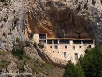 DETALLE DE CASA DE LA COFRADIA Y ERMITA