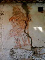 PINTURA POPULAR SOBRE LA PUERTA DE ENTRADA. SAN CRISTOBAL