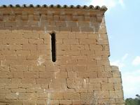 CABECERA DEL TEMPLO, DESDE EL SUR. VENTANAL ASPILLERADO