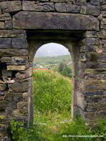 PUERTA DE ACCESO. LADO INTERIOR