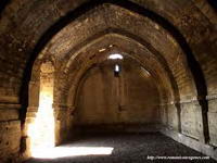 INTERIOR DEL TEMPLO HACIA LOS PIES