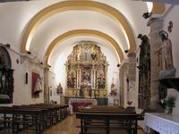 INTERIOR DEL TEMPLO HACIA LA CABECERA