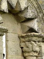 DETALLE DE LA DECORACI&Oacute;N DEL VENTANAL ABSIDAL