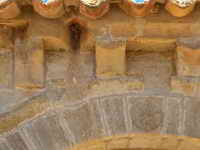 DETALLE DE LAS MARCAS EN CORNISA DE LA CUERDA DE LAS CAMPANAS