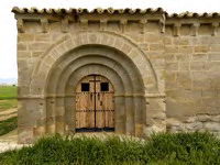 PORTADA DEL TEMPLO A LOS PIES DEL MURO SUR