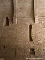 DETALLE DEL MURO SUR. VENTANALES