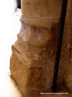 DETALLE DEL CAPITEL REUTILIZADO