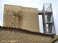 MURO NORTE, CON PUERTA DE ACCESO