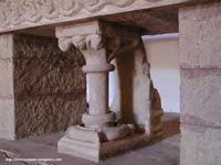 DETALLE DEL APEO CENTRAL DEL ALTAR