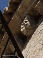 PUENTE MEDIEVAL DE ACCESO AL PUEBLO, SOBRE EL ALCANADRE