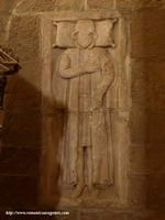 LAPIDA FUNERARIA DE JAIME CALL&Eacute;N