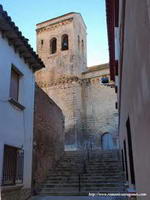 LA TORRE DESDE LA PLAZA DE LA iGLESIA