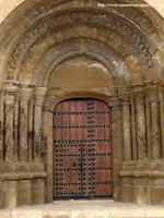 PORTADA SUR DEL TEMPLO. DETALLE