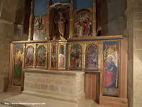 RETABLO G�TICO ANTE EL �BSIDE DEL TEMPLO