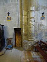 INTERIOR HACIA LOS PIES DEL TEMPLO