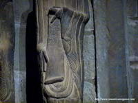 COLUMNAS-ESTATUA