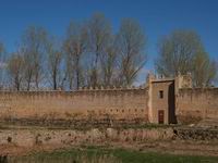 MURALLA PERIMETRAL CON CUBOS DEFENSIVOS