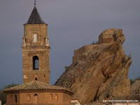 TORRE DE PARROQUIAL Y CASTILLO