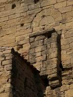 PUERTA DE LA TORRE RECONVERTIDA EN RETRETE