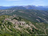 MORCAT PUEBLO Y PIRINEO DESDE EL TORRE�N