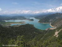 VISTAS DEL PANTANO DE MEDIANO DESDE EL CASTILLO.