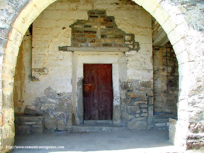CABECERA DEL TEMPLO DESDE EL SURESTE