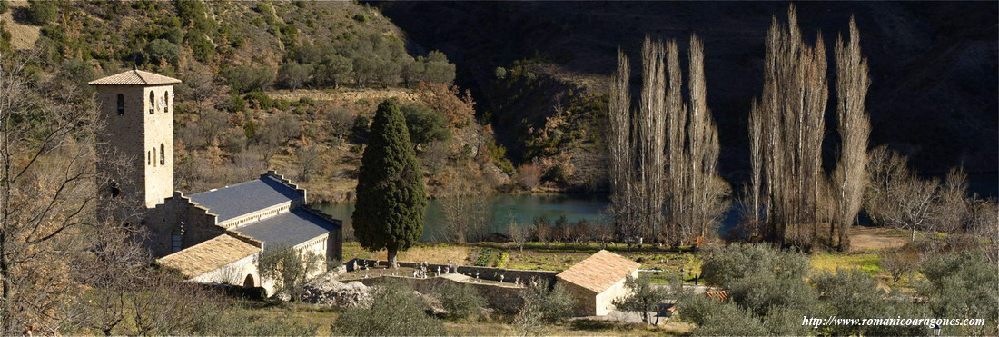MONASTERIO DESDE EL ACCESO AL MISMO