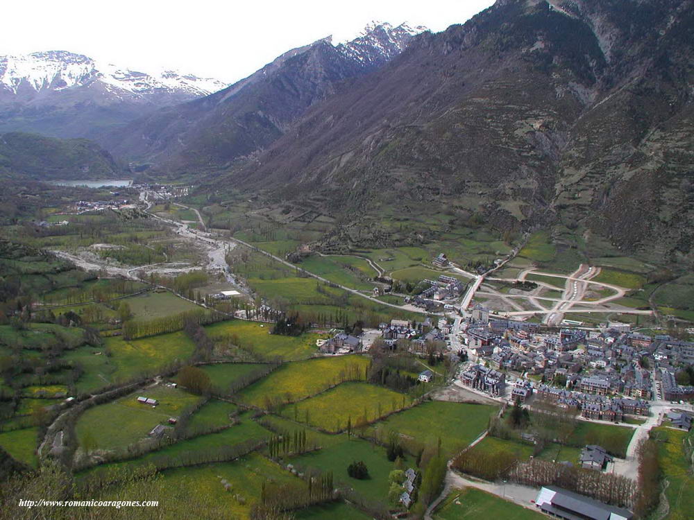 VISTA DE BENASQUE Y DE SU VALLE