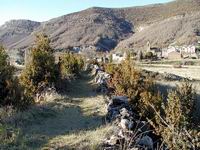 CAMINO VIEJO HACIA EL PUEBLO DE ARGUIS, QUE PASA POR LA ERMITA