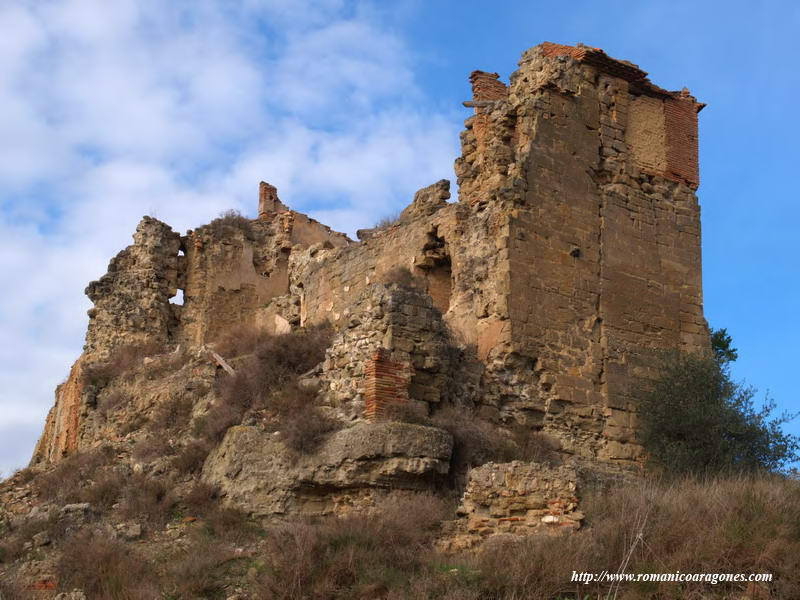 VISTA DE LAS RUINAS DEL TEMPLO DESDE EL SURESTE