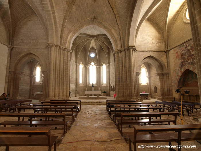 INTERIOR DE LA CABECERA TRAS LA RESTAURACIÓN