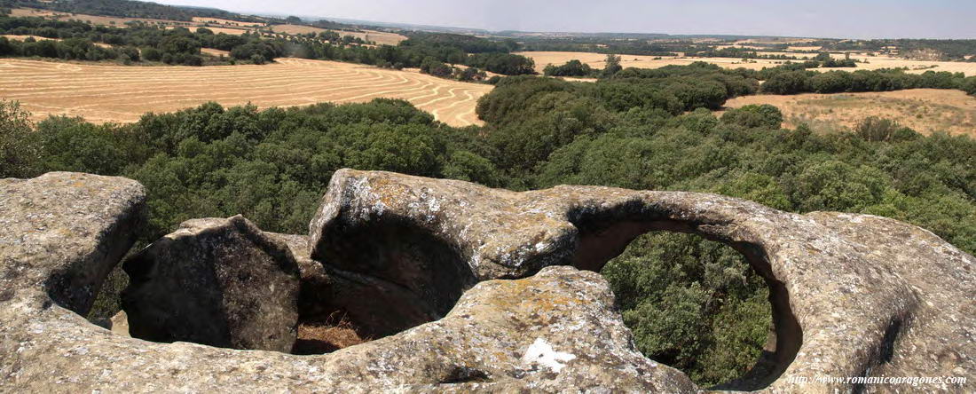 PIEDRA DE LOS MOROS Y SU ENTORNO