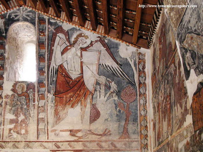 DETALLE DE SAN MIGUEL, TITULAR DEL TEMPLO.