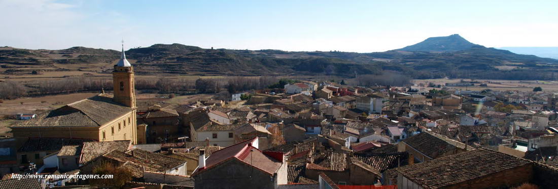 EN PRIMER TÉRMINO, LUNA. AL FONDO, AL SUR, MONLORA EN LO ALTO DEL CERRO-TESTIGO