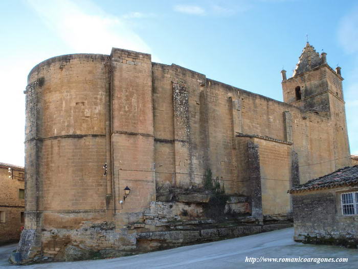 VISTA NORESTE DEL TEMPLO