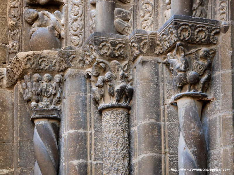 CAPITELES DE PONIENTE