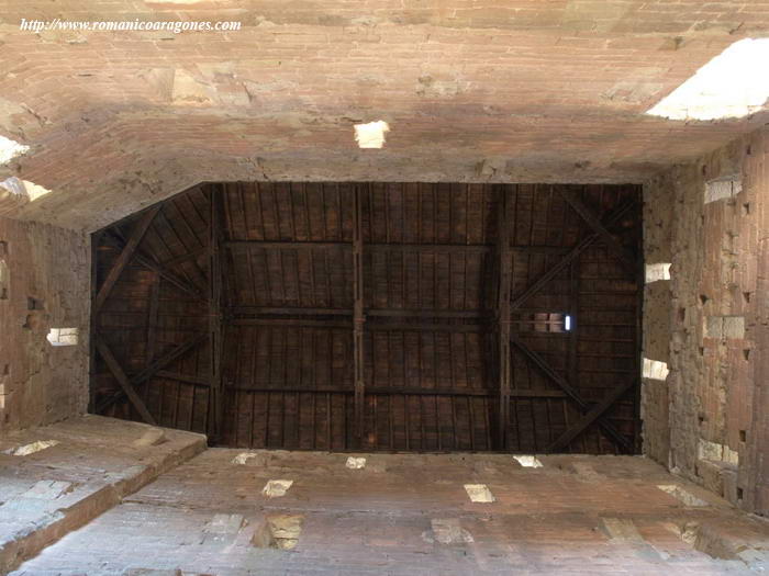 IMGEN DE CONTRAPICADO DE LA TORRE